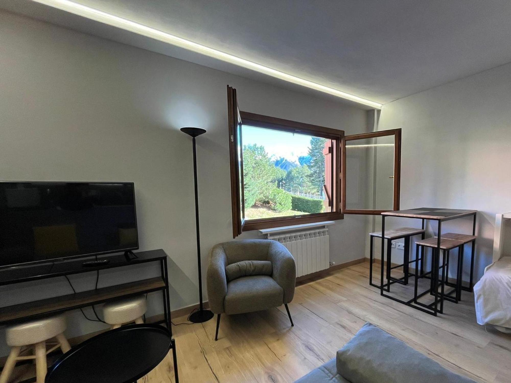 Apartamentos Baladrias Formigal Centro - Recien Reformado المظهر الخارجي الصورة